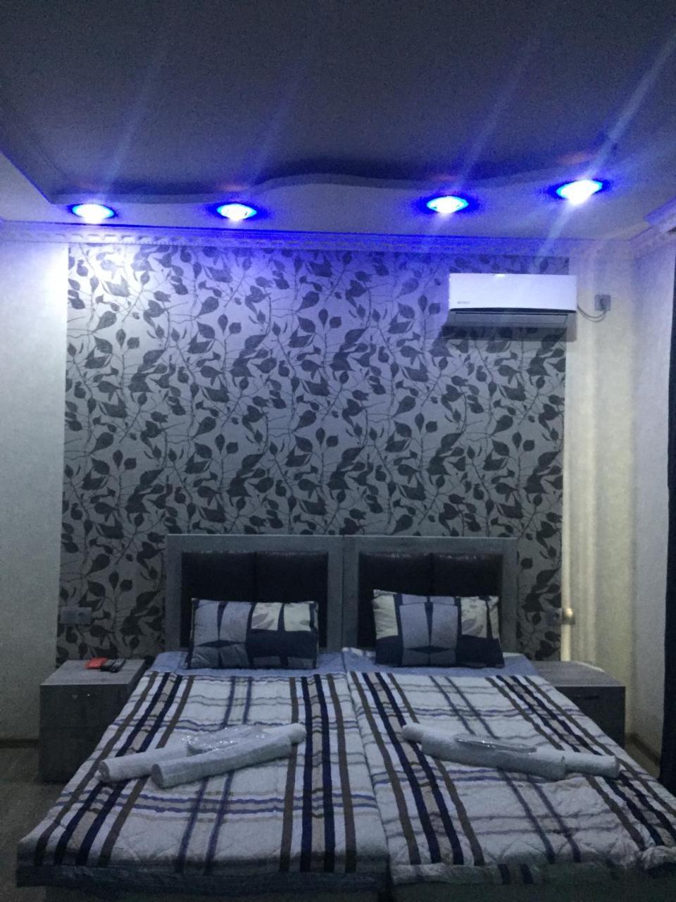 Guest House Uta Tbilisi Exterior photo